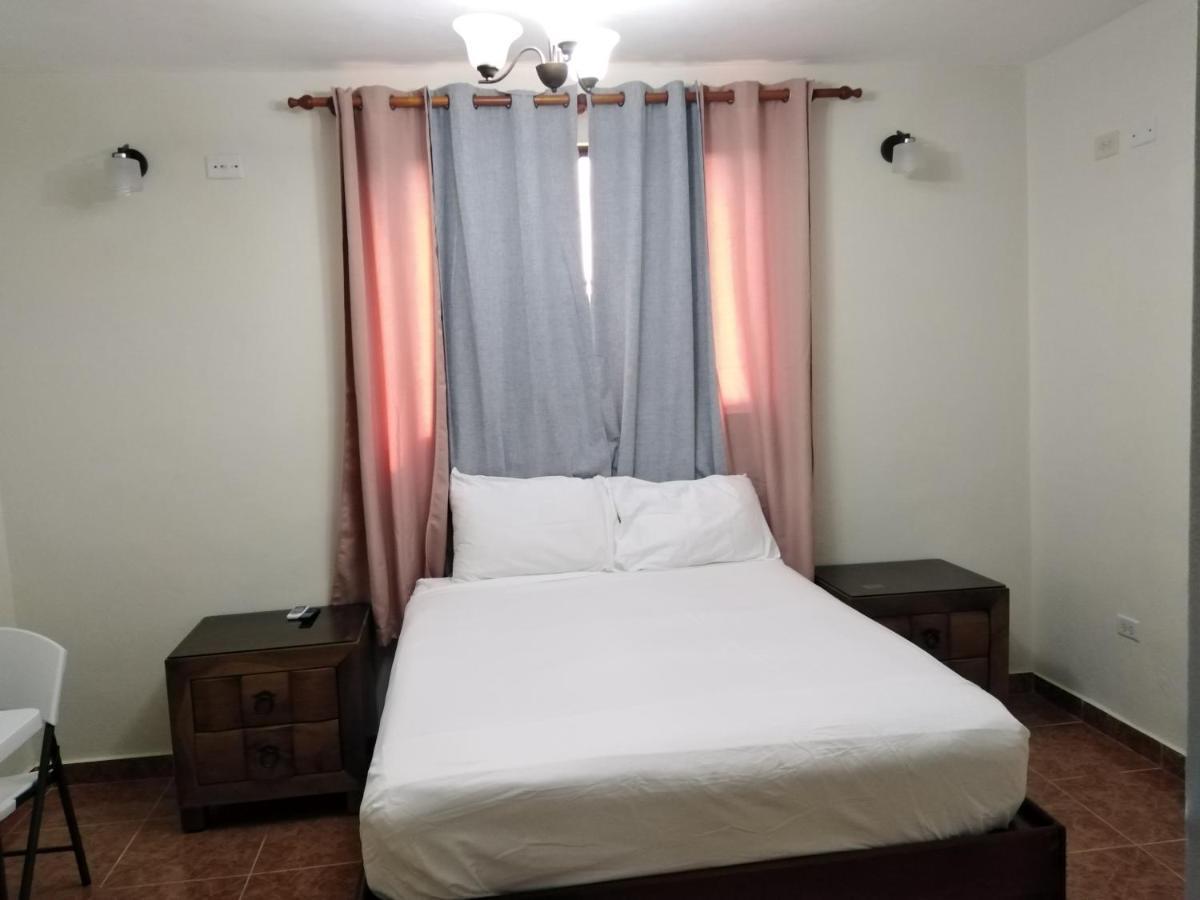 Hotel Samana Spring Εξωτερικό φωτογραφία